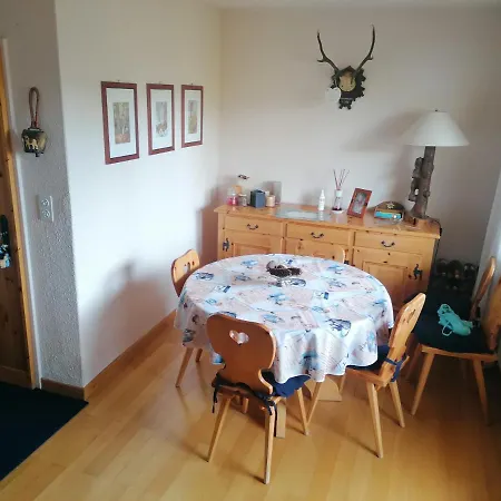 In Montana Town Centre Mountain View Appartement